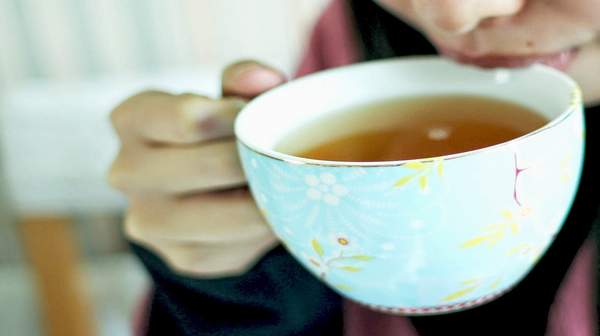 Reasons why you should drink tea